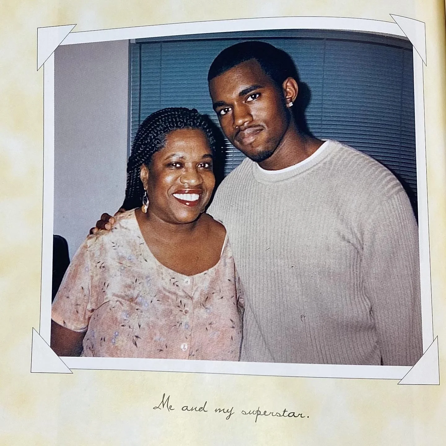 Donda's 2007 Signed Book - Image 10