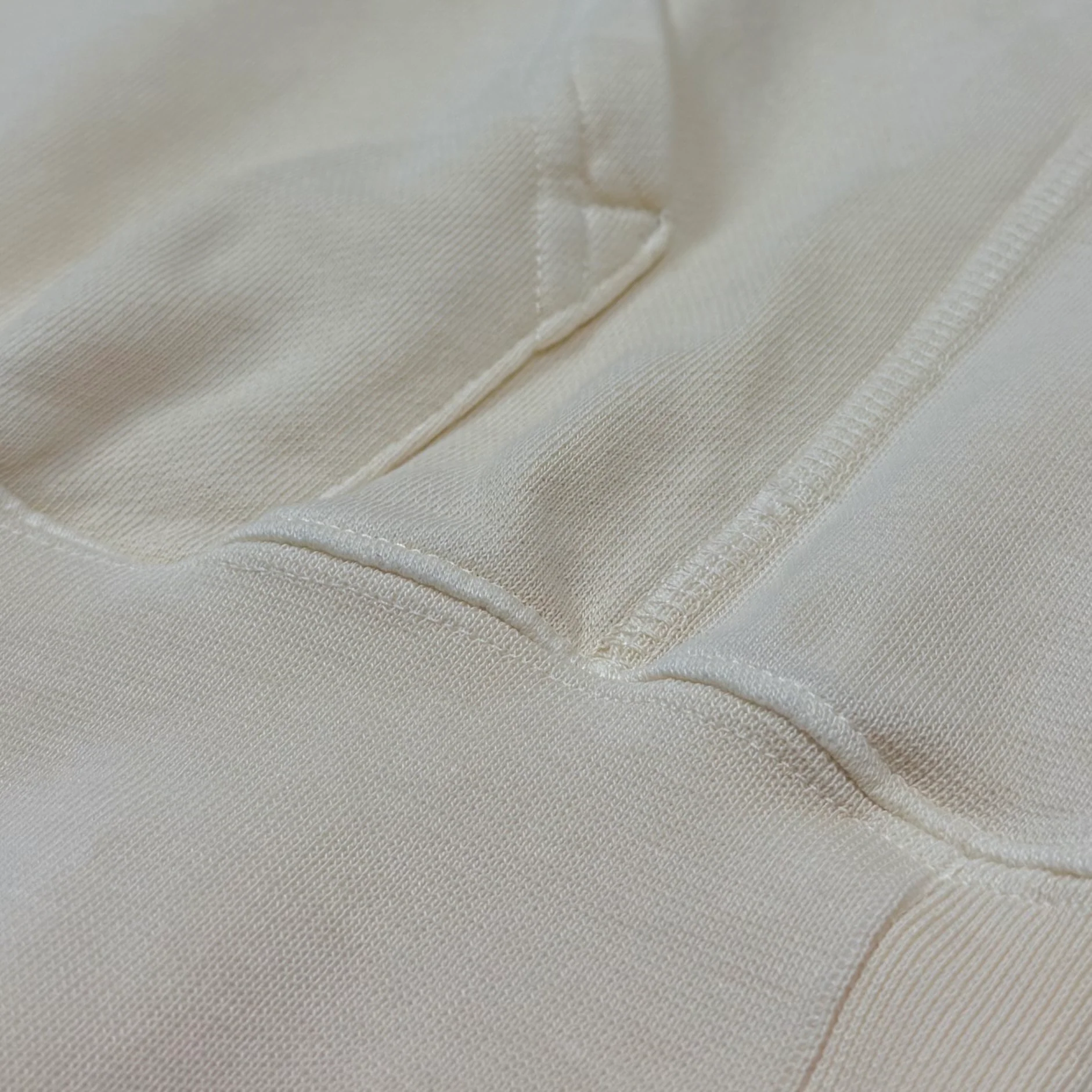 Yeezy Season 4 Boxy Hoodie In Light Sand - Image 3