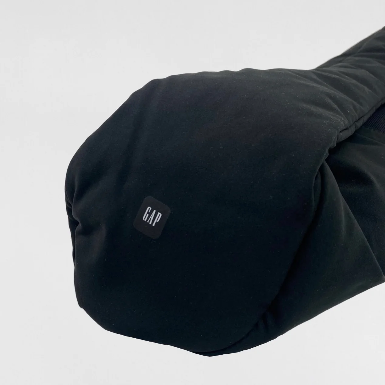 Yeezy Gap Balenciaga 2022 Snake Bag In True Black - Image 8