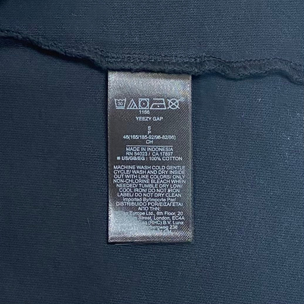 Yeezy Gap 2022 Tank Top In Poetic Black Wash - Image 3