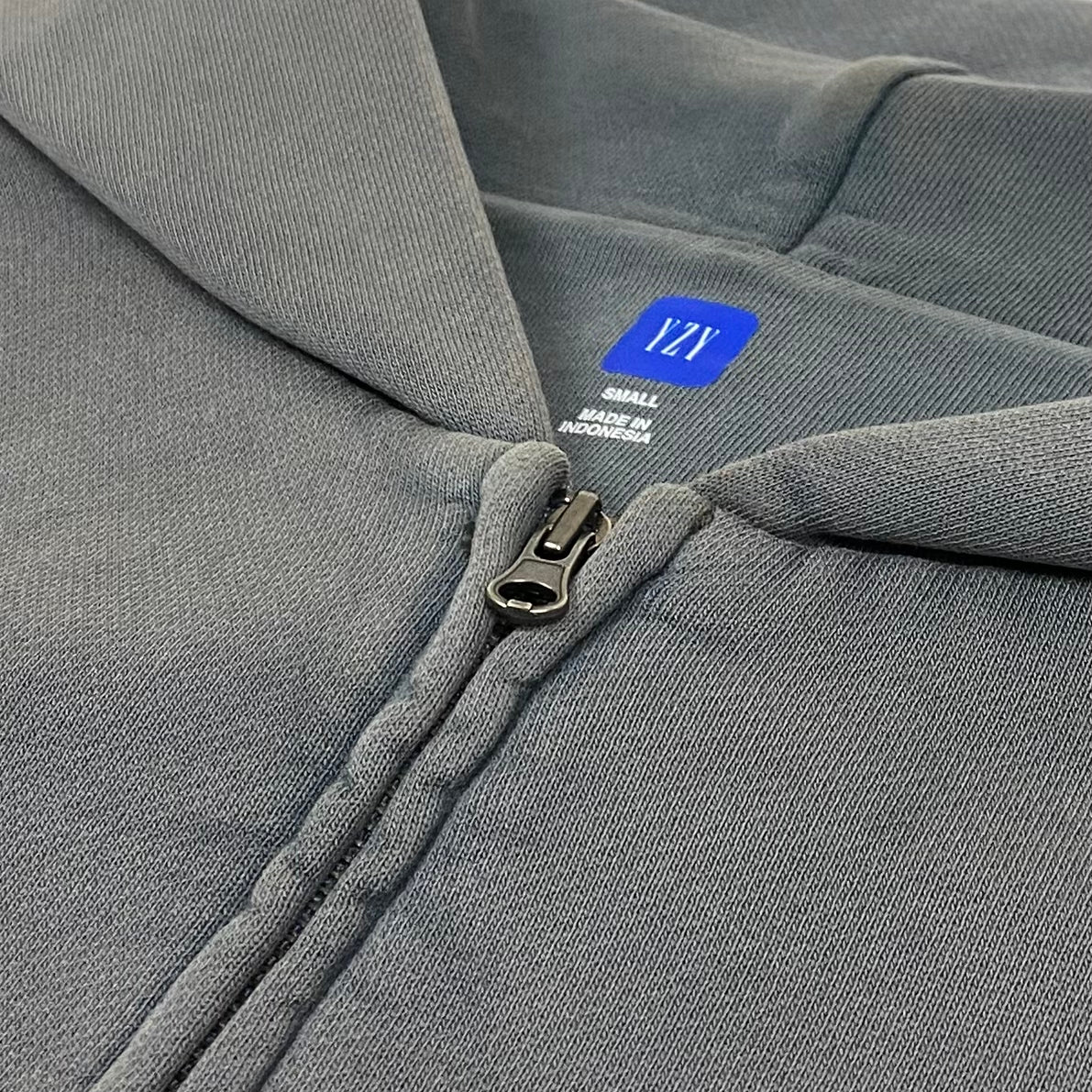 Yeezy Gap 2022 Zip Hoodie In Poetic Grey - Image 4