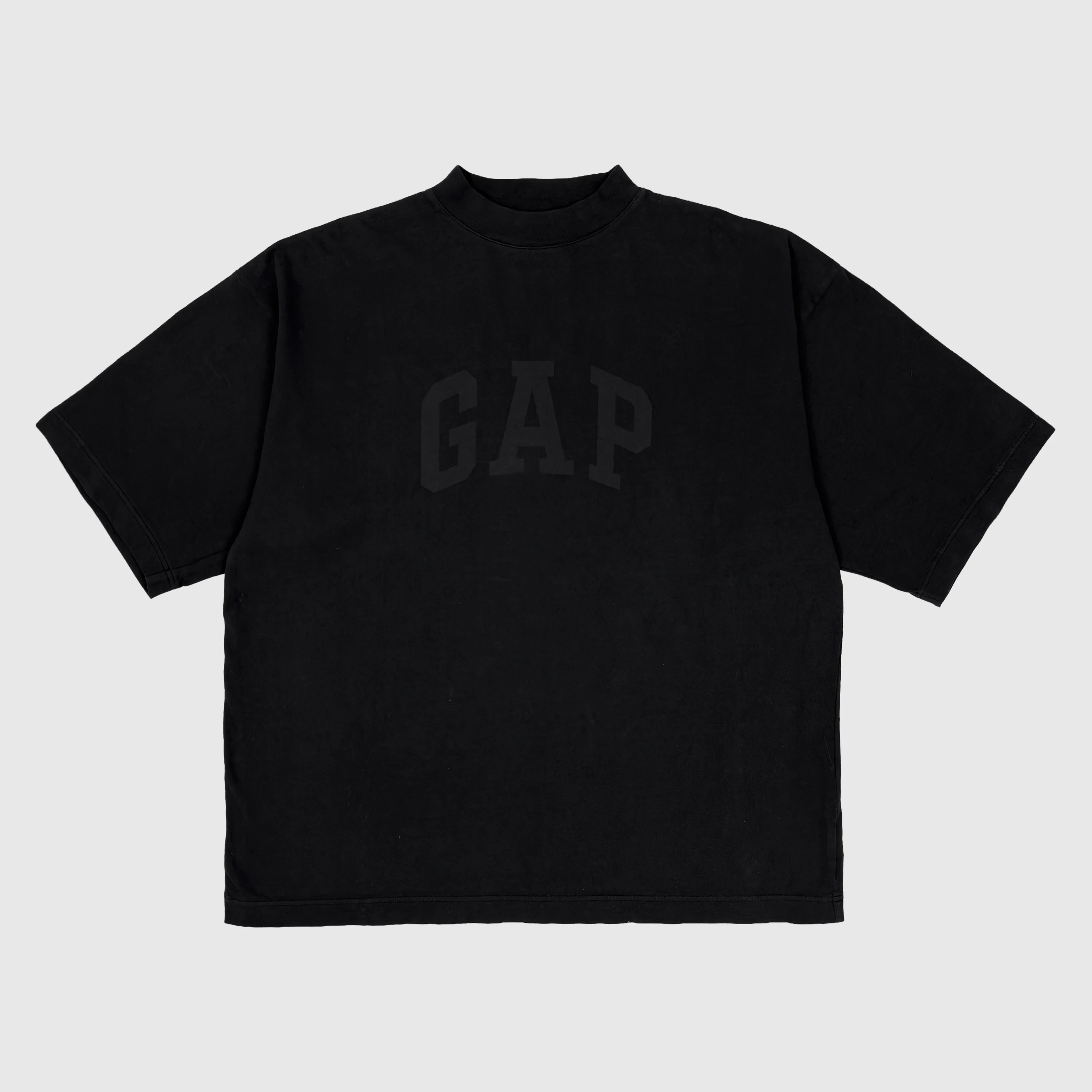 Yeezy Gap Balenciaga 2022 Quarter Sleeve Dove Tee In Black - Image 4