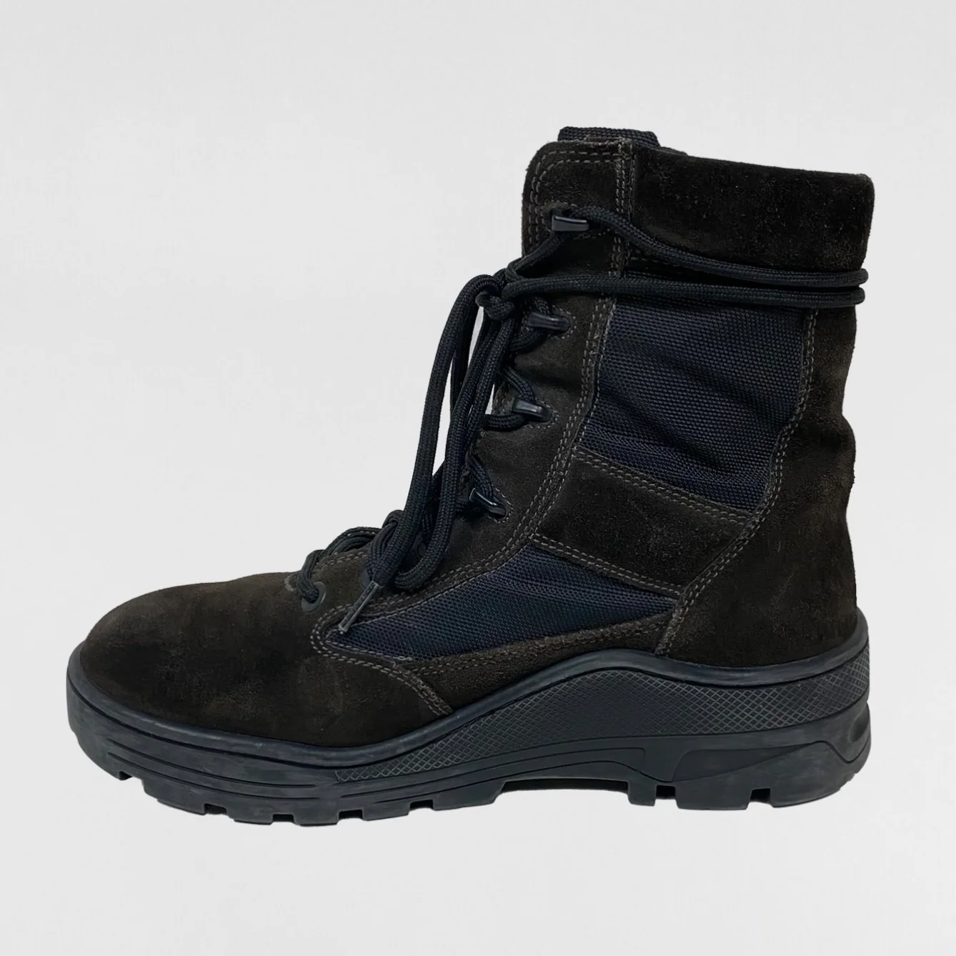 Yeezy Season 4 Combat Boots In Oil - Image 7
