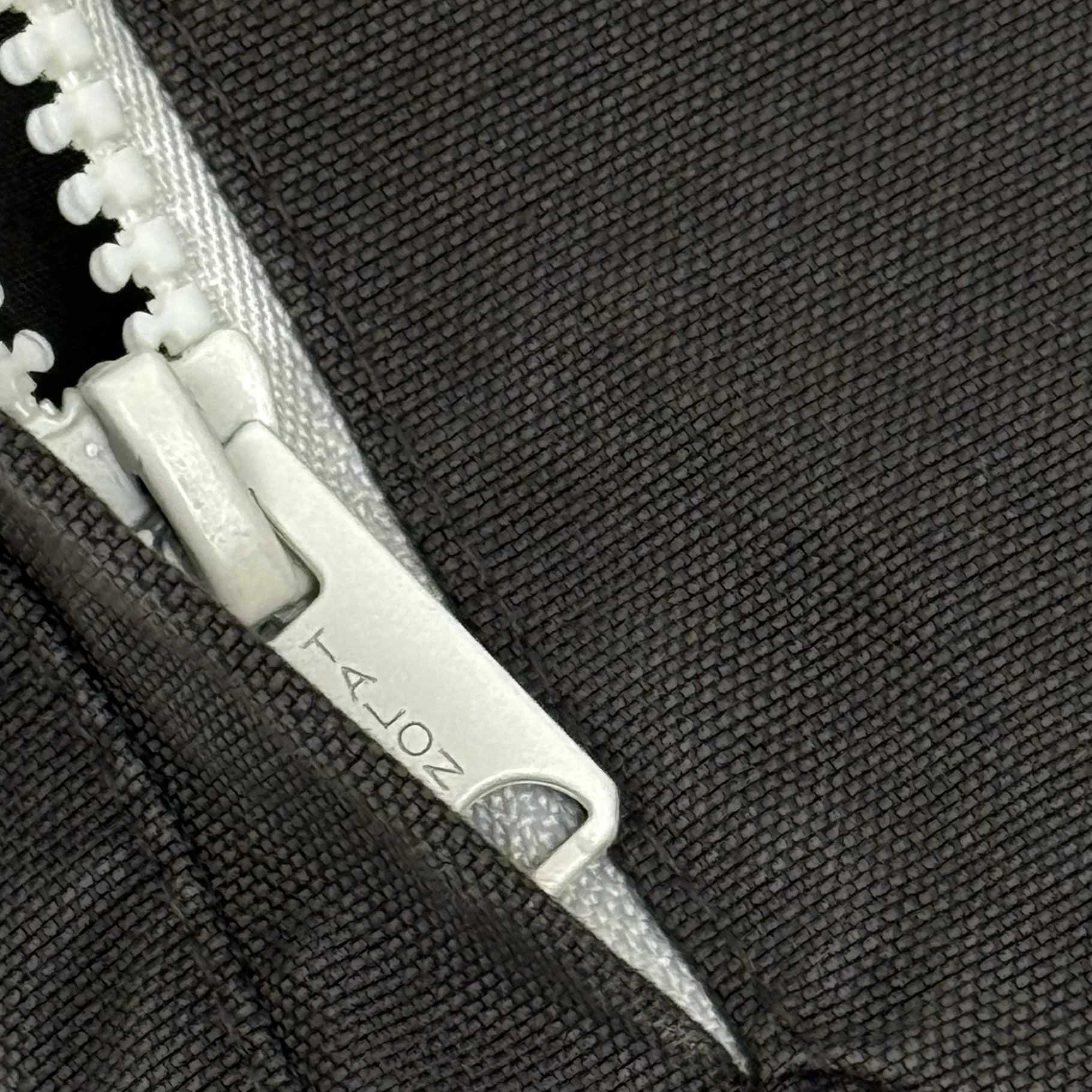 Yeezy Season 4 Hooded Army Parka In Bat - Image 6