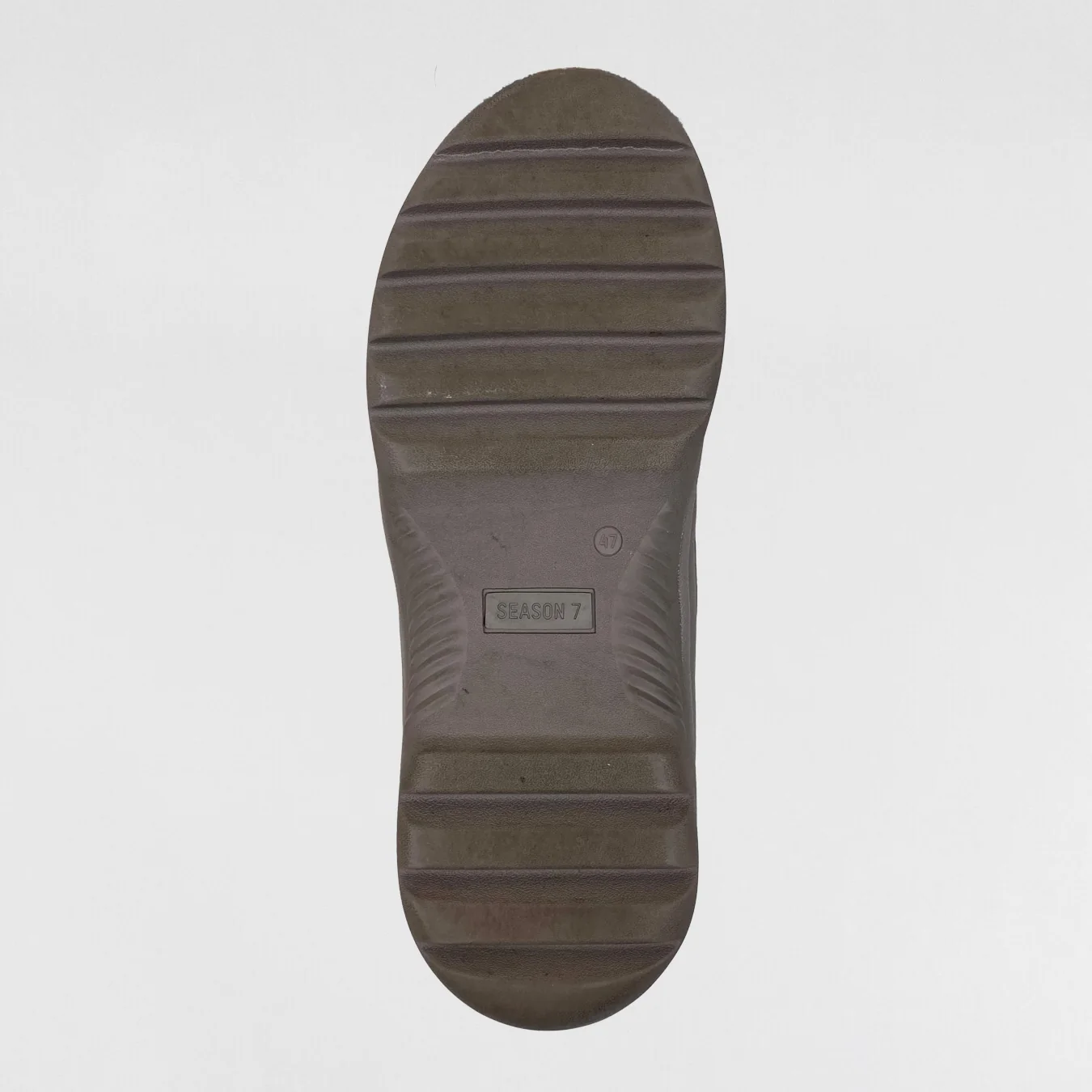 Yeezy Season 7 Suede Desert Boots In Cinder - Image 7